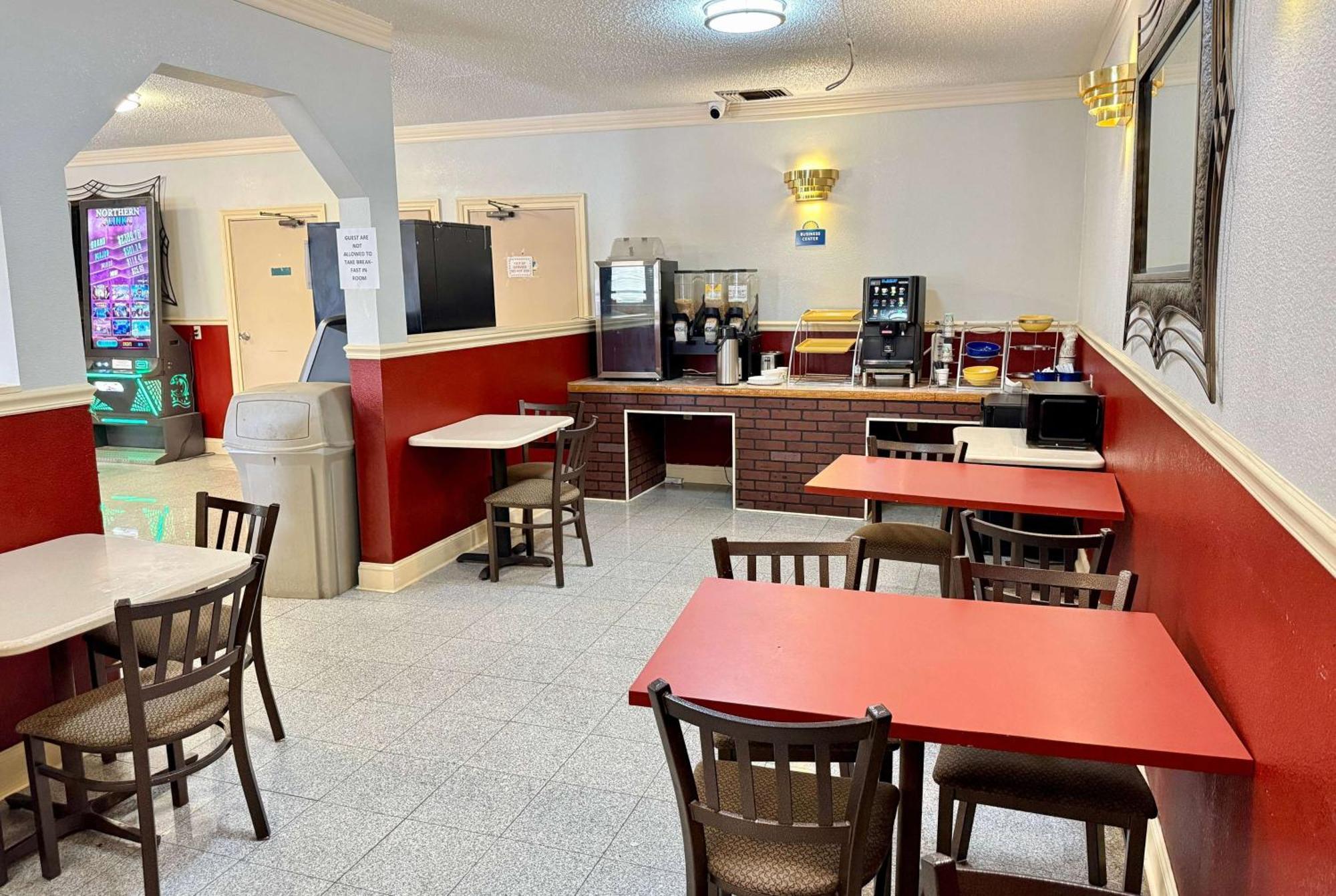 Days Inn By Wyndham Ruther Glen Kings Dominion Area Luaran gambar