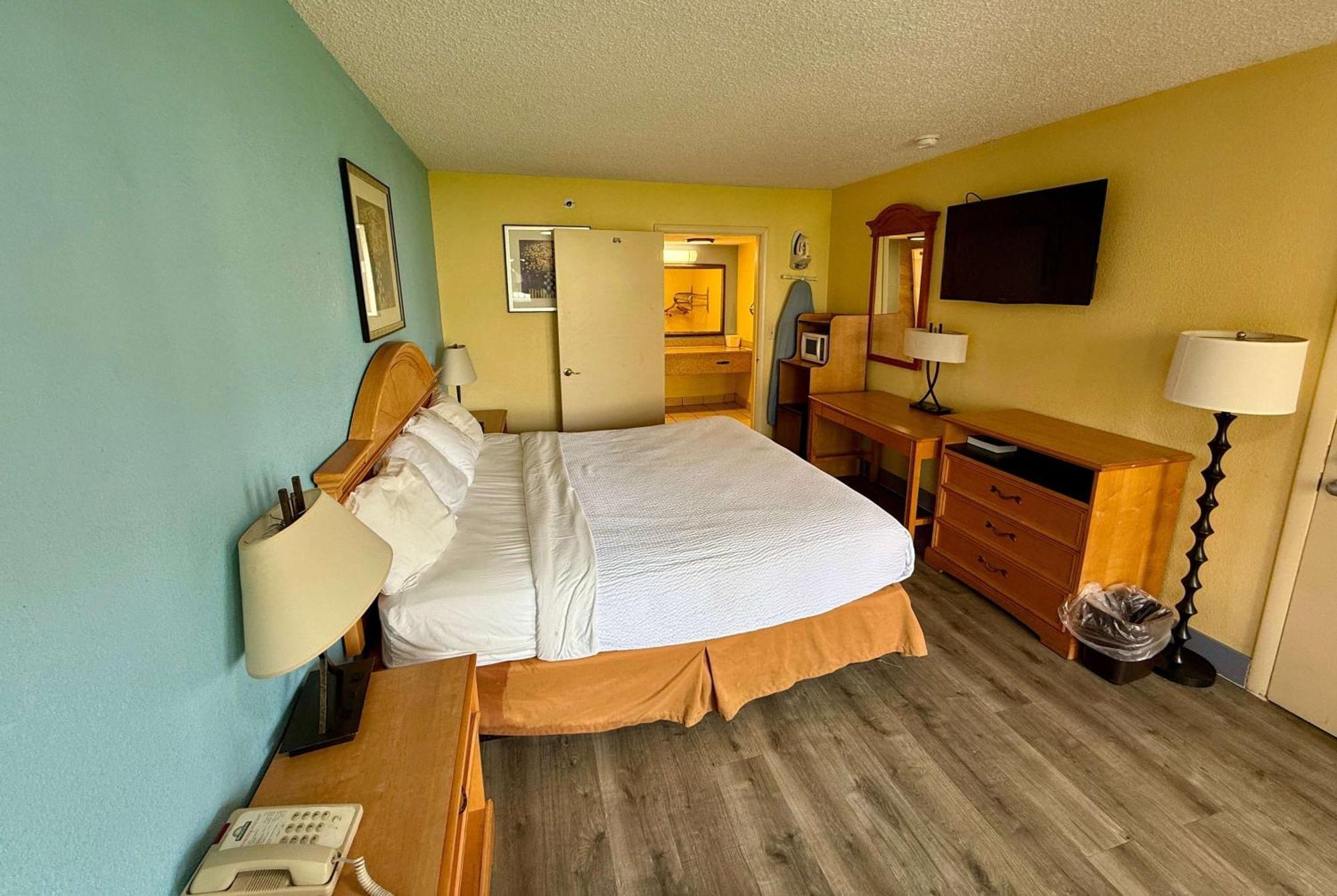 Days Inn By Wyndham Ruther Glen Kings Dominion Area Luaran gambar
