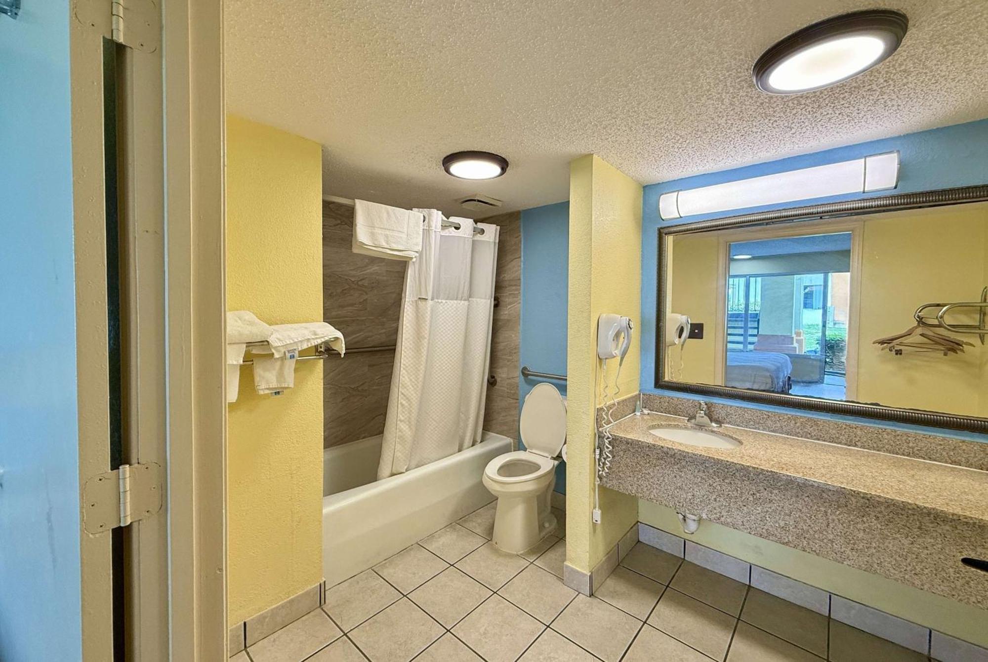 Days Inn By Wyndham Ruther Glen Kings Dominion Area Luaran gambar